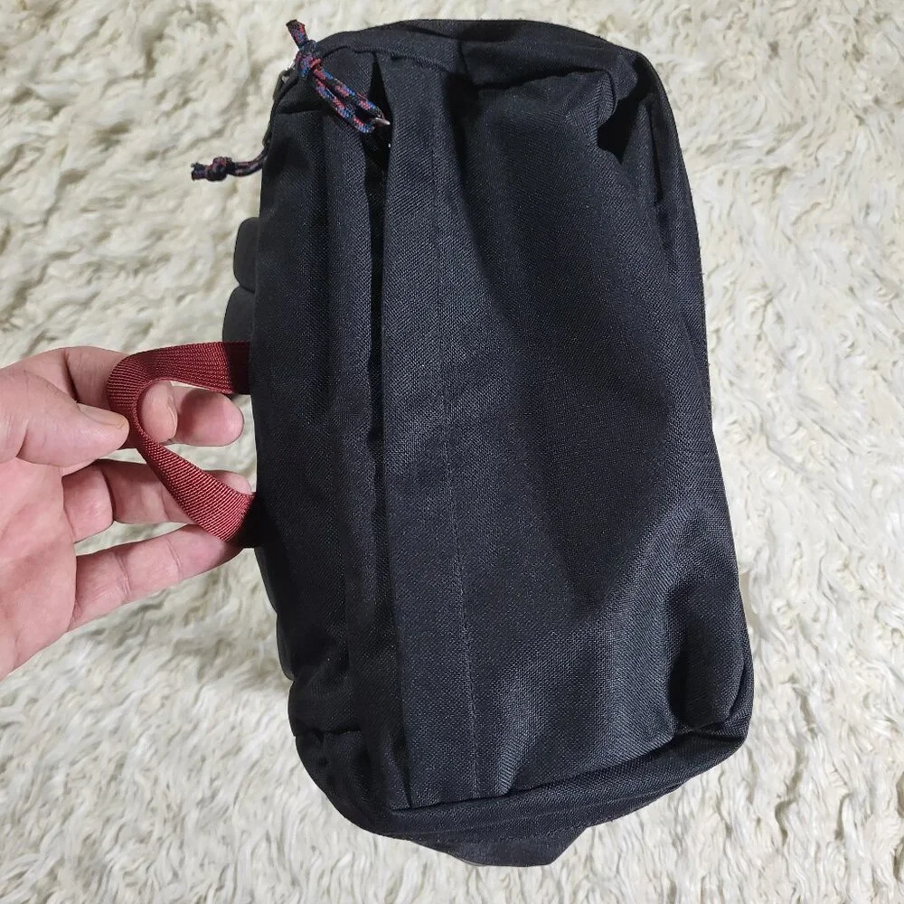 Patagonia * Goose Island Black Backpack Durable Outdoor Design - Picture 6 of 15